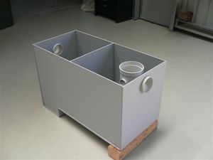 MartyGreyWaterTank3q1.jpg